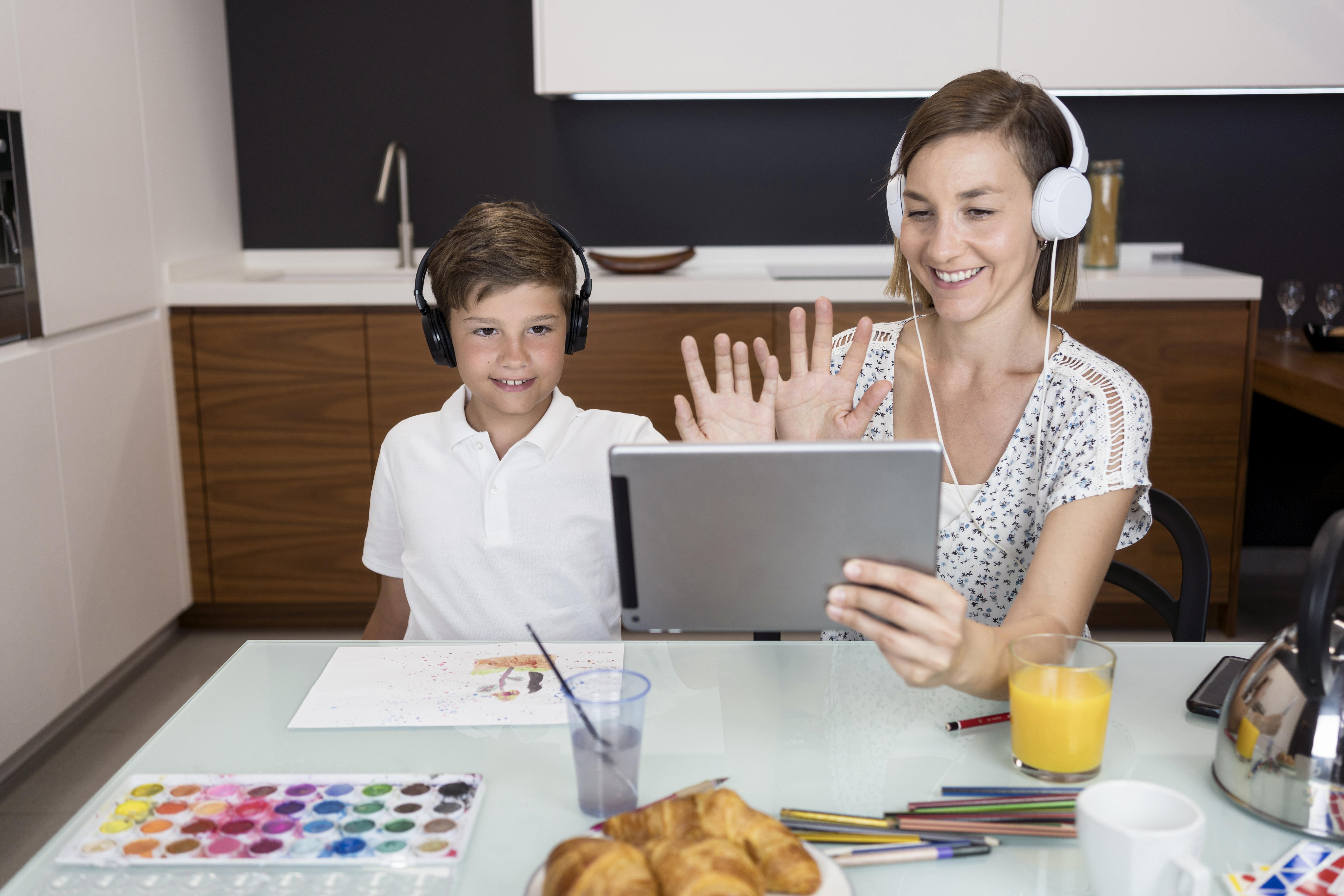Parents: Here’s A Guide To Online Tutoring Answering All The Questions You’ve Ever Had (and Why It Delivers Results)
