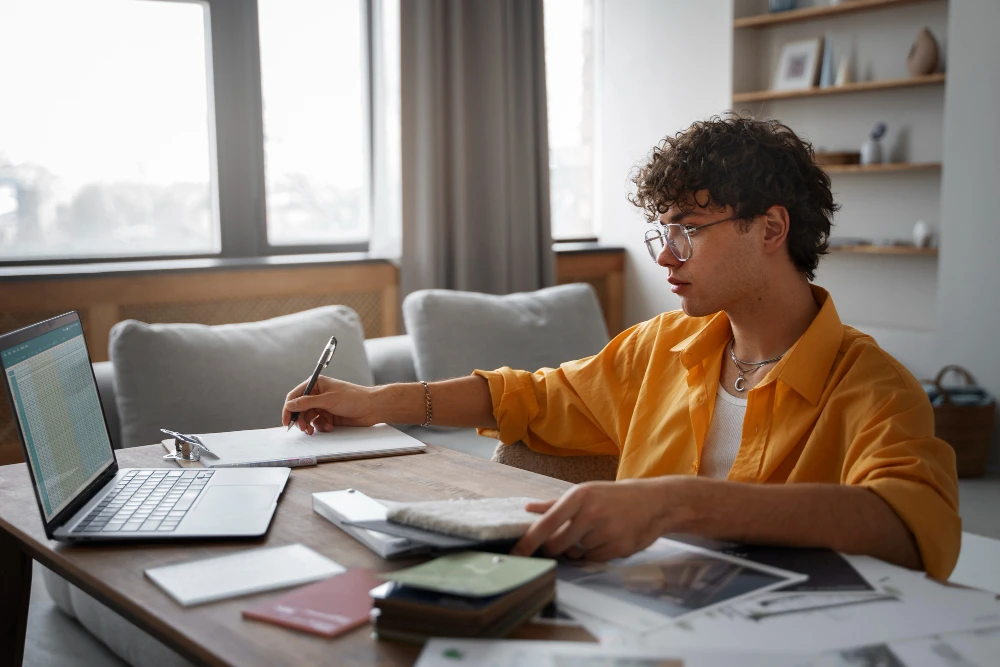 Online Tutoring During School Holidays: Making Half-Term Count