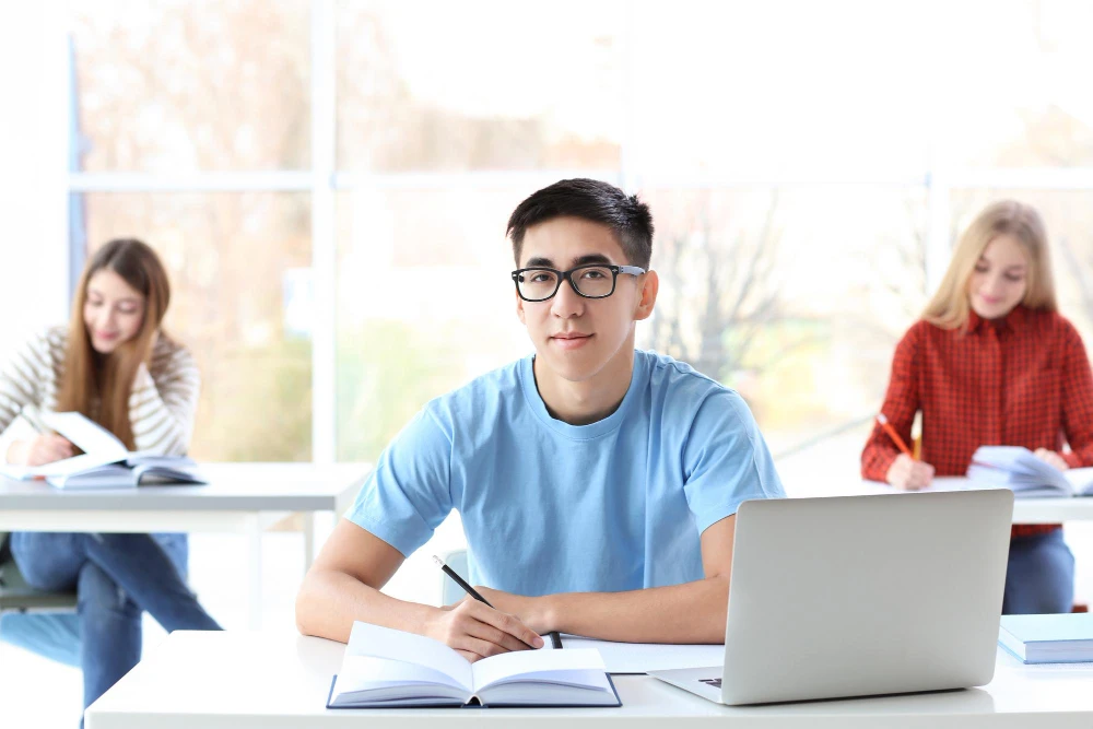 From Falling Behind to Feeling Confident: How Online Tutoring Supports GCSE Students