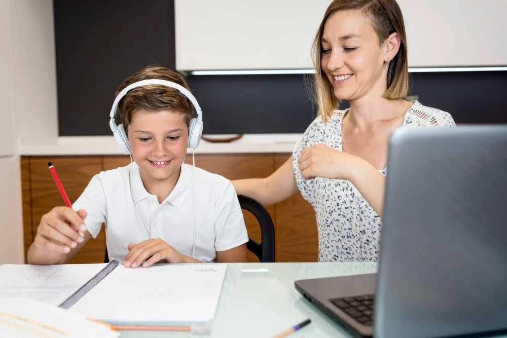 Is Online GCSE Tutoring Worth It? Benefits for UK Students and Parents